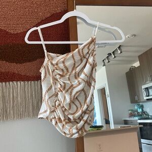 Free People top with adjustable straps, size xs, worn once/NWOT